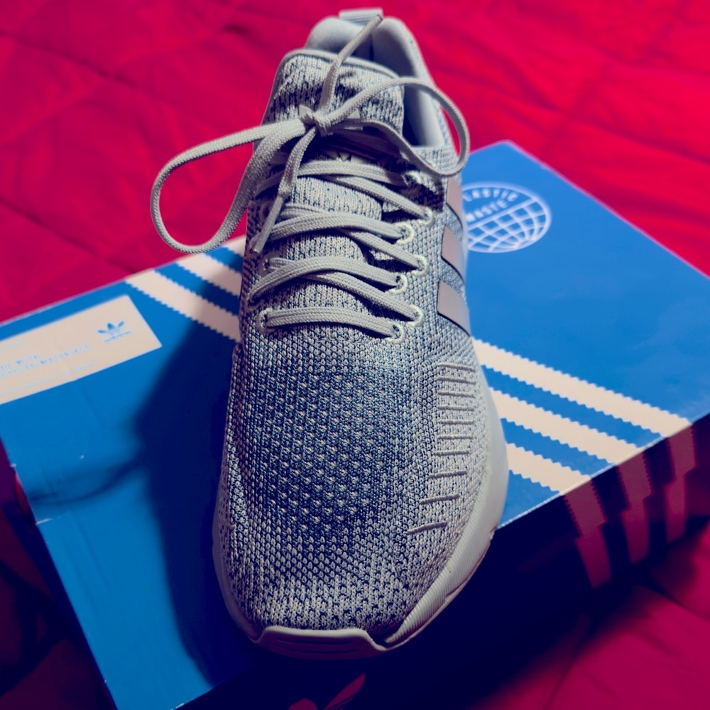 Adidas Men's Swift Run 22